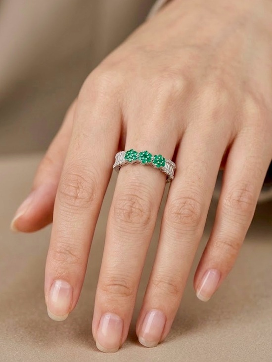 Jewelry - Stamped Sterling silver Emeralds and clear CZ stones Ring